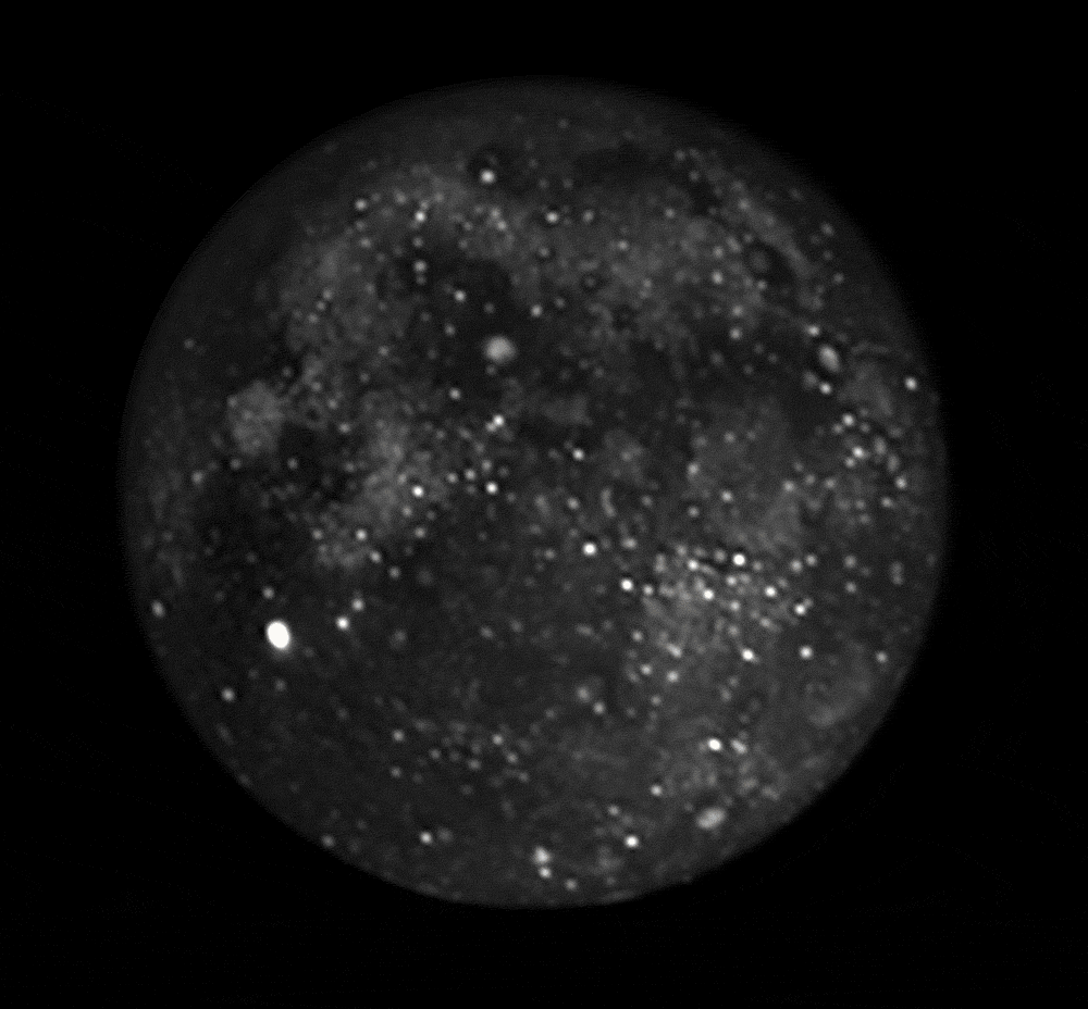 La Lune vue dans l'infraouge et le visible, le 28 septembre 2015. Crédit : T. Midavaine/A. Dba