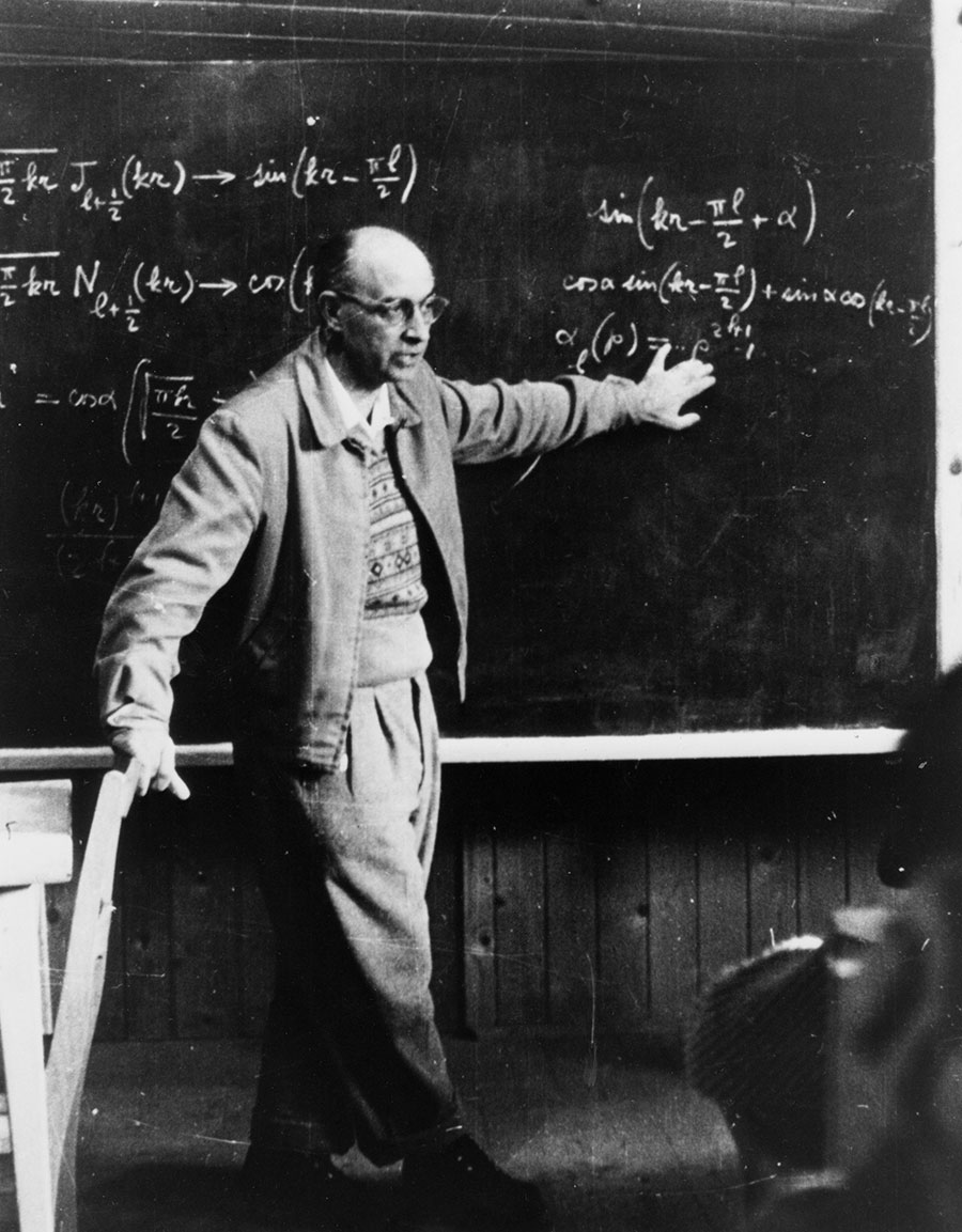 En 1950, le physicien Enrico Fermi pose les bases du “paradoxe de Fermi”. Un problème pour lequel des dizaines de réponses sont proposées, mais qui court toujours après 70 ans. DR