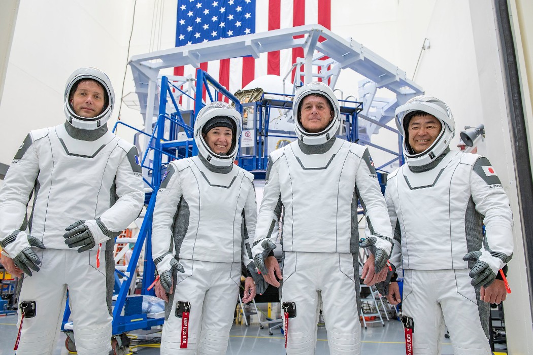 Quatre astronautes de retour sur Terre à bord d'une capsule de