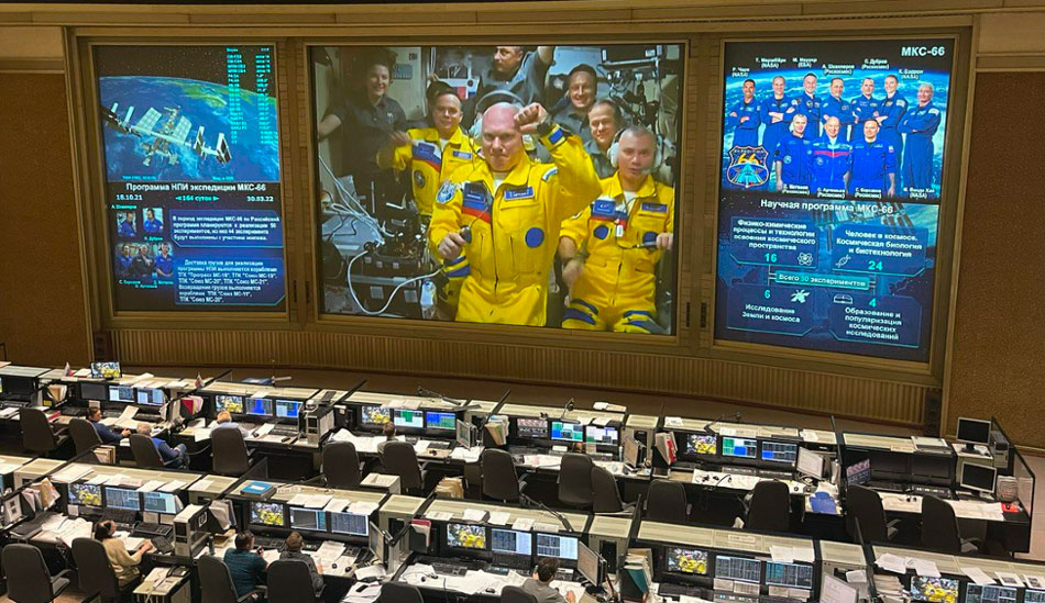 Czy żółto-niebieskie stroje astronauty były gestem bojowym?
