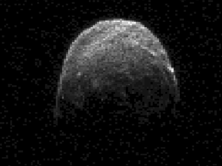 L'astéroïde 2005 YU55, vu en radar le 7 novembre 2011. Crédit : NASA/JPL-Caltech/Ciel et Espace Photos