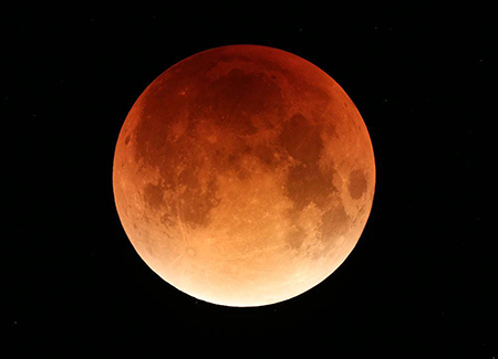 Eclipse de Lune du 28 septembre 2015. Patrick Pelletier