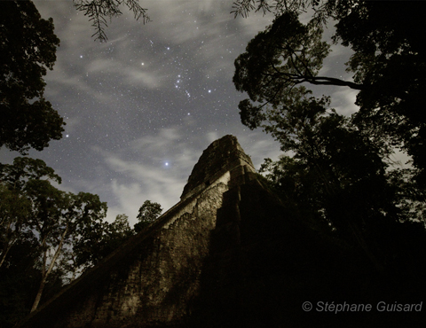 Le temple Tikal, photographié par Stéphane Guisard